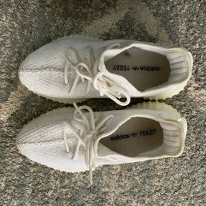 Yeezy 250 Cream Triple White USED